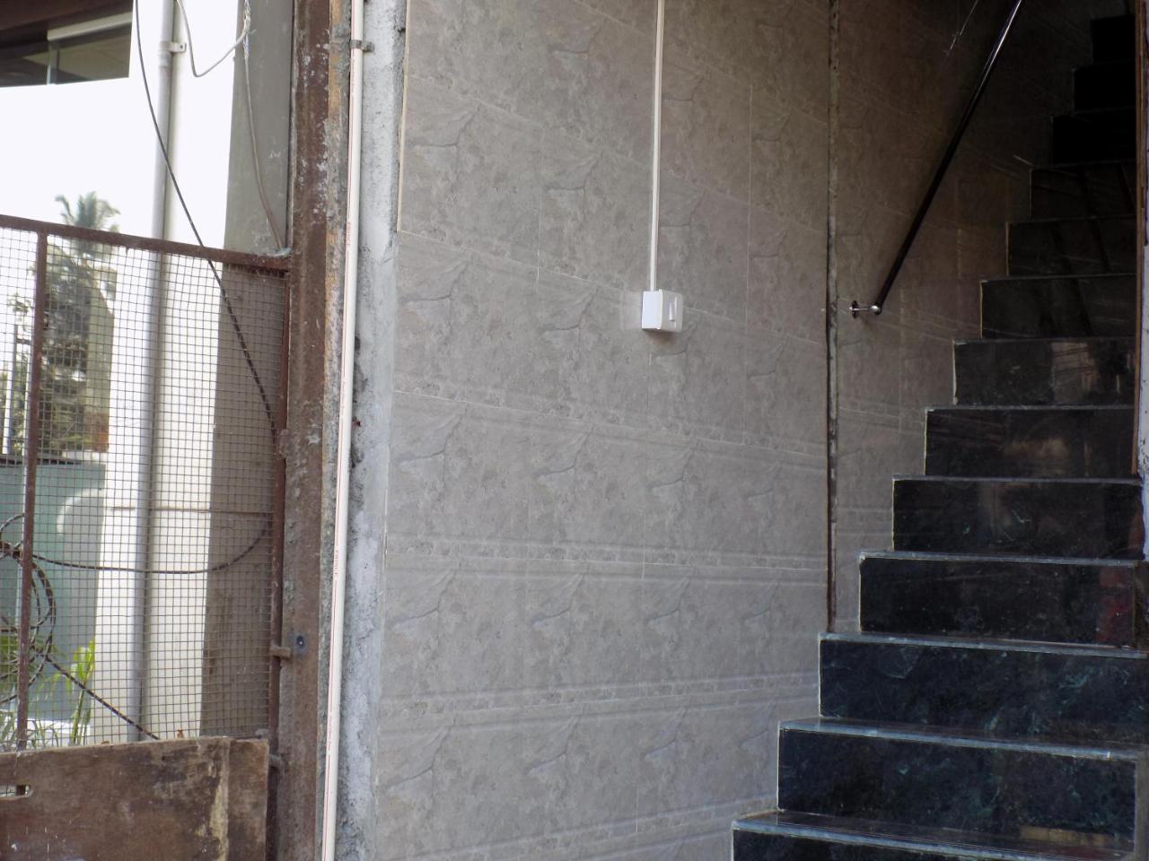 Metro Inn Dormitory Βομβάη Εξωτερικό φωτογραφία